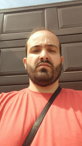  ,   Artyom, 32 ,   ,   , c , 