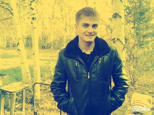  ,   Seryi, 32 ,     , c 