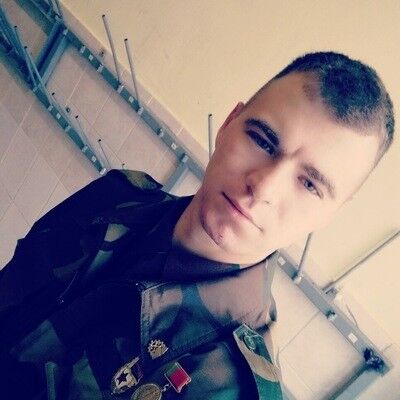  18754730  , 27 ,    
