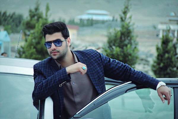  ,   Arash, 35 ,   ,   , c 