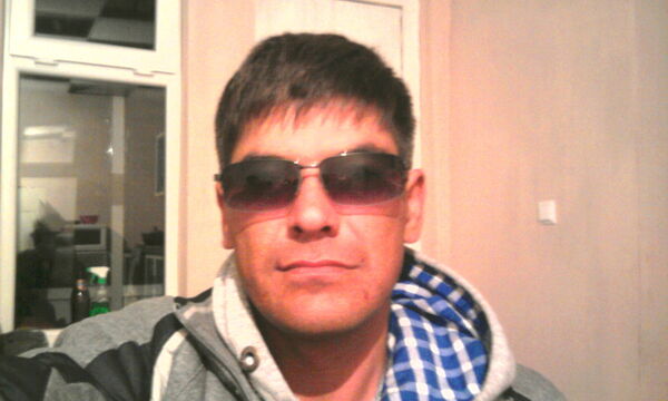  ,   Erlan, 45 ,   