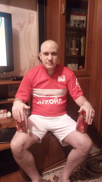  ,   Dimon, 46 ,   ,   
