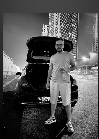  ,   Berk, 28 ,   ,   
