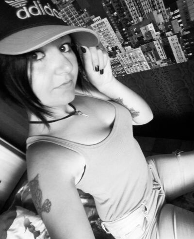  ,   Diamanda, 26 ,   ,   