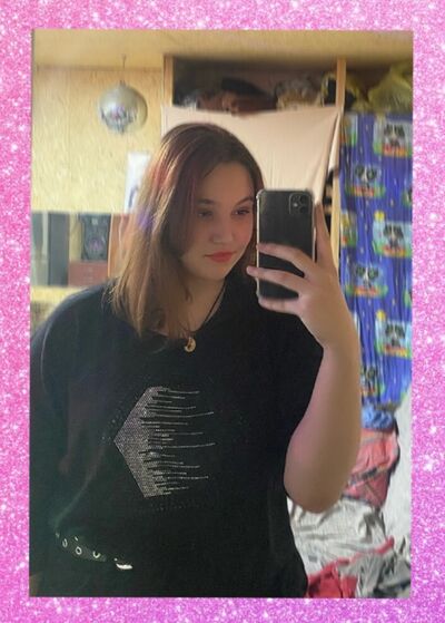  ,   Darya, 21 ,   ,   , 