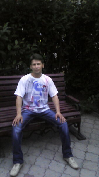  ,   Valentin, 50 ,   