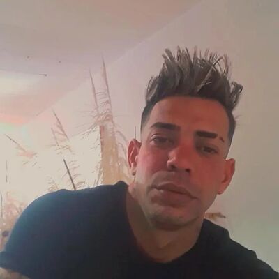  ,   Damian, 34 ,   ,   