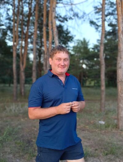  ,   Pavel, 41 ,   ,   