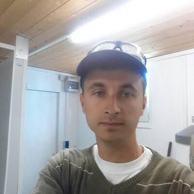  ,   Anton, 39 ,   ,   