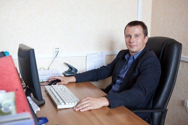  ,   Andry, 43 ,   
