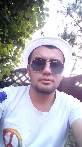  ,   Elbek, 35 ,   ,   