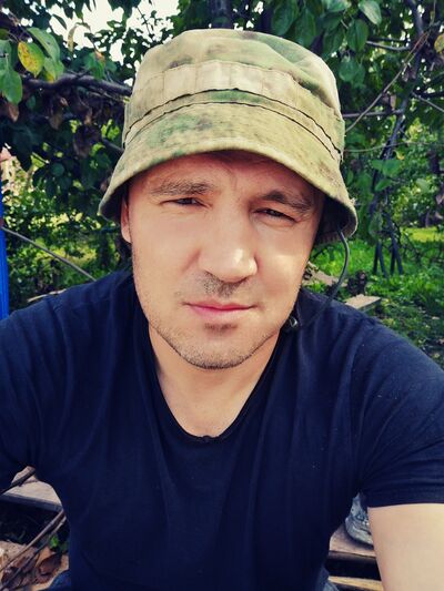  ,   Rafail, 40 ,   ,   