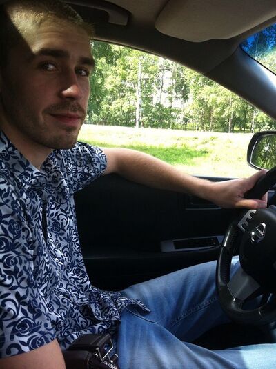  ,   Sergei, 37 ,   ,   , c , 