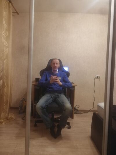  ,   Anton, 36 ,   ,   