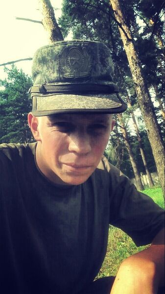  ,   Anton, 25 ,   ,   