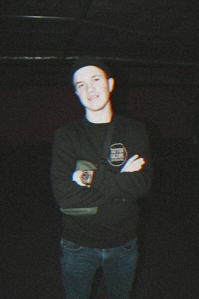  ,   Vadim, 25 ,   