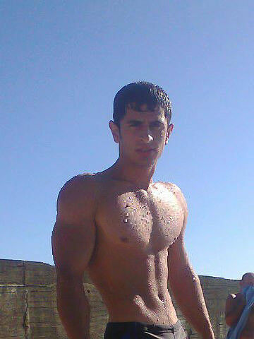  ,   Aziz, 33 ,   ,   , c 