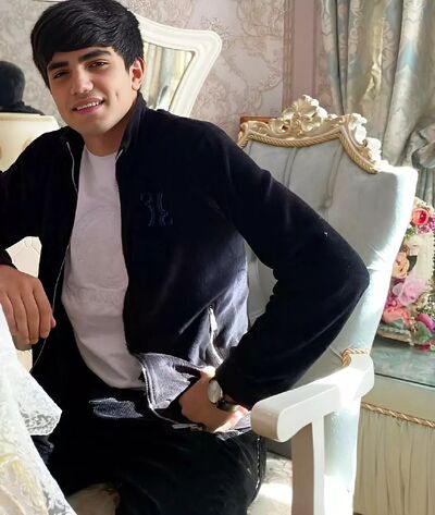 ,   Adamchik, 28 ,   ,   