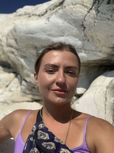  -,   , 33 ,     , c 