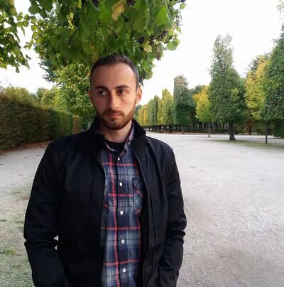  ,   USA, 28 ,   ,   