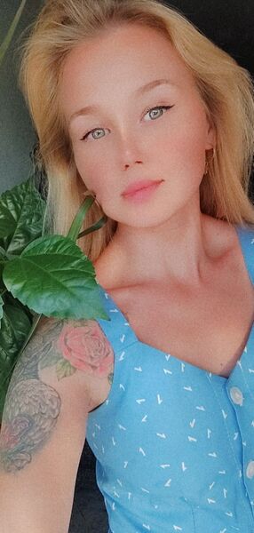 ,   Alina, 30 ,   c , 
