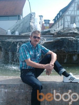  ,   Sergejs, 61 ,  