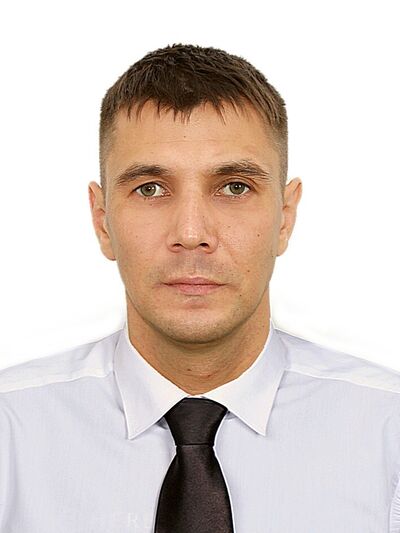  ,   Sergei, 35 ,   