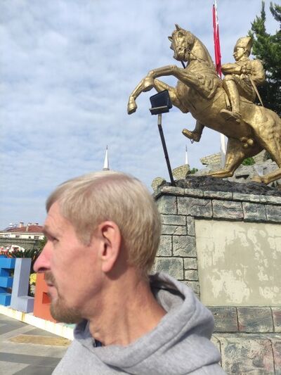  Alba Iulia,   Eugenio, 43 ,   ,   