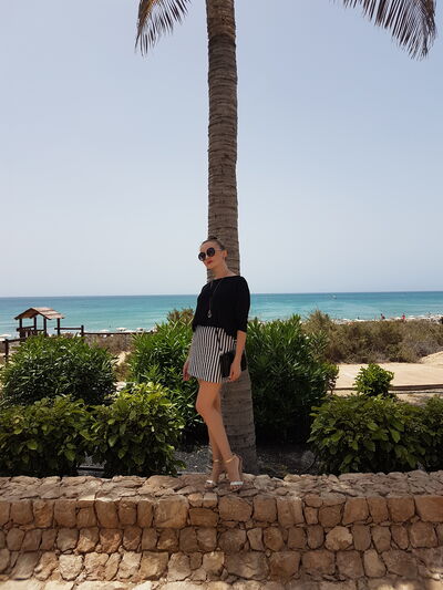  ,   Lola, 35 ,   ,   , 