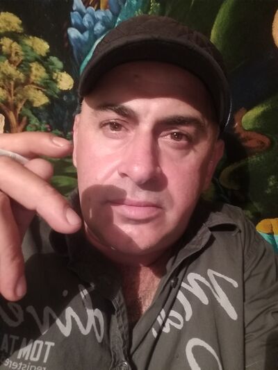  ,   Oktay, 37 ,   ,   