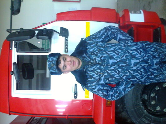  ,   Kolya, 39 ,  