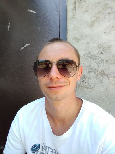  ,   Ruslan, 30 ,   ,   , c , 