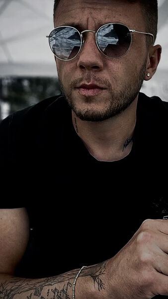  Tel Aviv-Yafo,   Mister, 32 ,   ,   