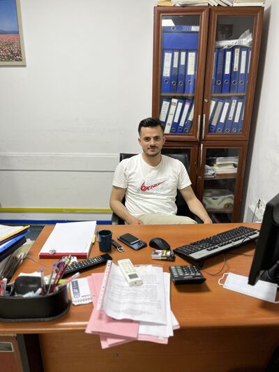  ,   Mustafa, 32 ,   ,   , c , 