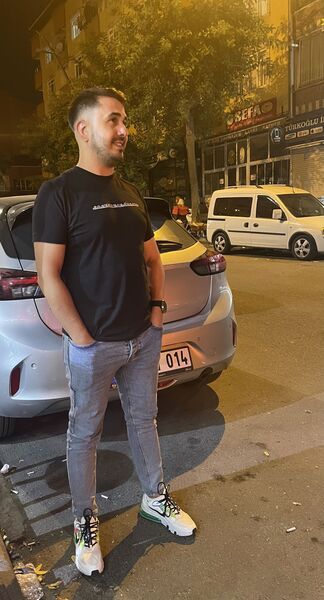  ,   Kadir, 29 ,   ,   