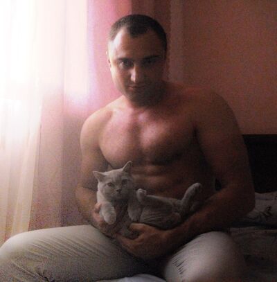  ,   Alex, 42 ,   ,   , c 