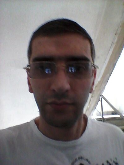  ,   Andy, 39 ,   