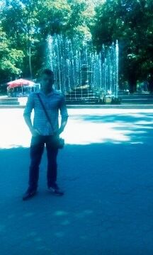  ,   Nikita, 30 ,   