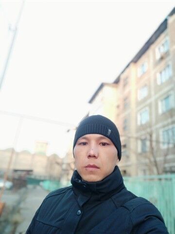  ,   Omurbek, 36 ,   ,   , c 