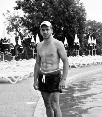 ,   Mihai, 31 ,   ,   , c 