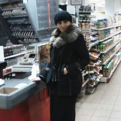  Rome,   Elena, 49 ,   ,   , c 