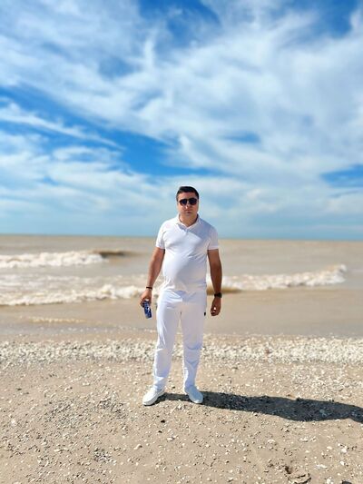  ,   Marsel, 30 ,   ,   , c 