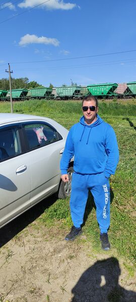  ,   Vlad, 46 ,   