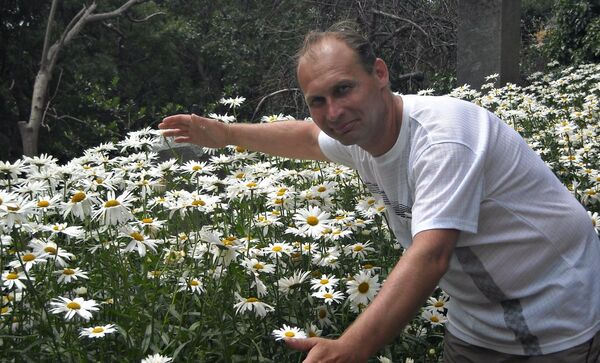  ,   Misha, 53 ,   