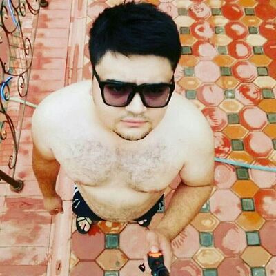  ,   Abduqodir, 32 ,   ,   , c , 