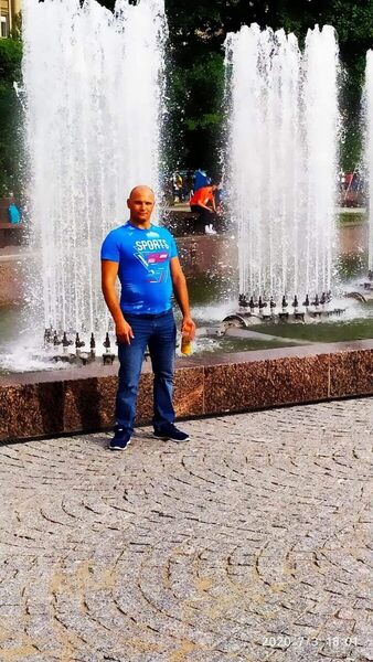  -,   , 42 ,     , c 
