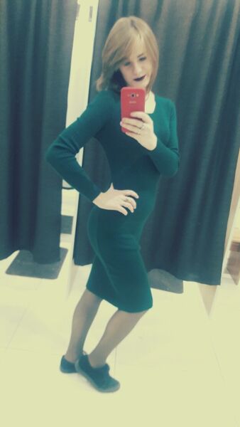  ,   Mika, 30 ,   ,   , c 