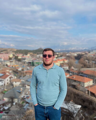  ,   Edgar, 19 ,   ,   