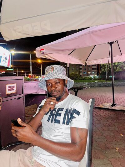  ,   Remy, 30 ,   ,   