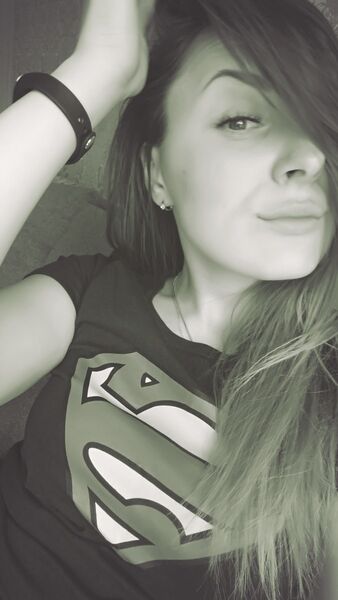  ,   Asja, 32 ,   